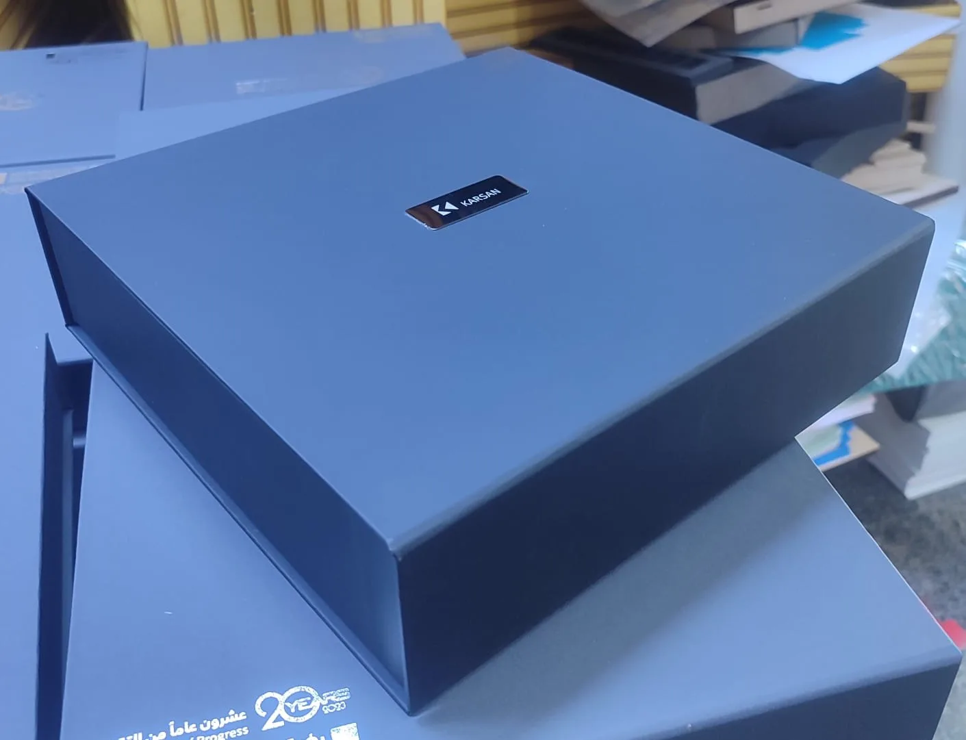 APLUS PROMOSYON ÜRÜNLERI - KARSAN 'A ÖZEL KRISTAL SATRANÇ TAKIMI IÇIN LÜKS HEDIYE KUTUSU TASARIMI - APLUS PROMOSYON ÜRÜNLERI Aplus Promosyon Ürünleri Hediye Kutu 1 Jpeg