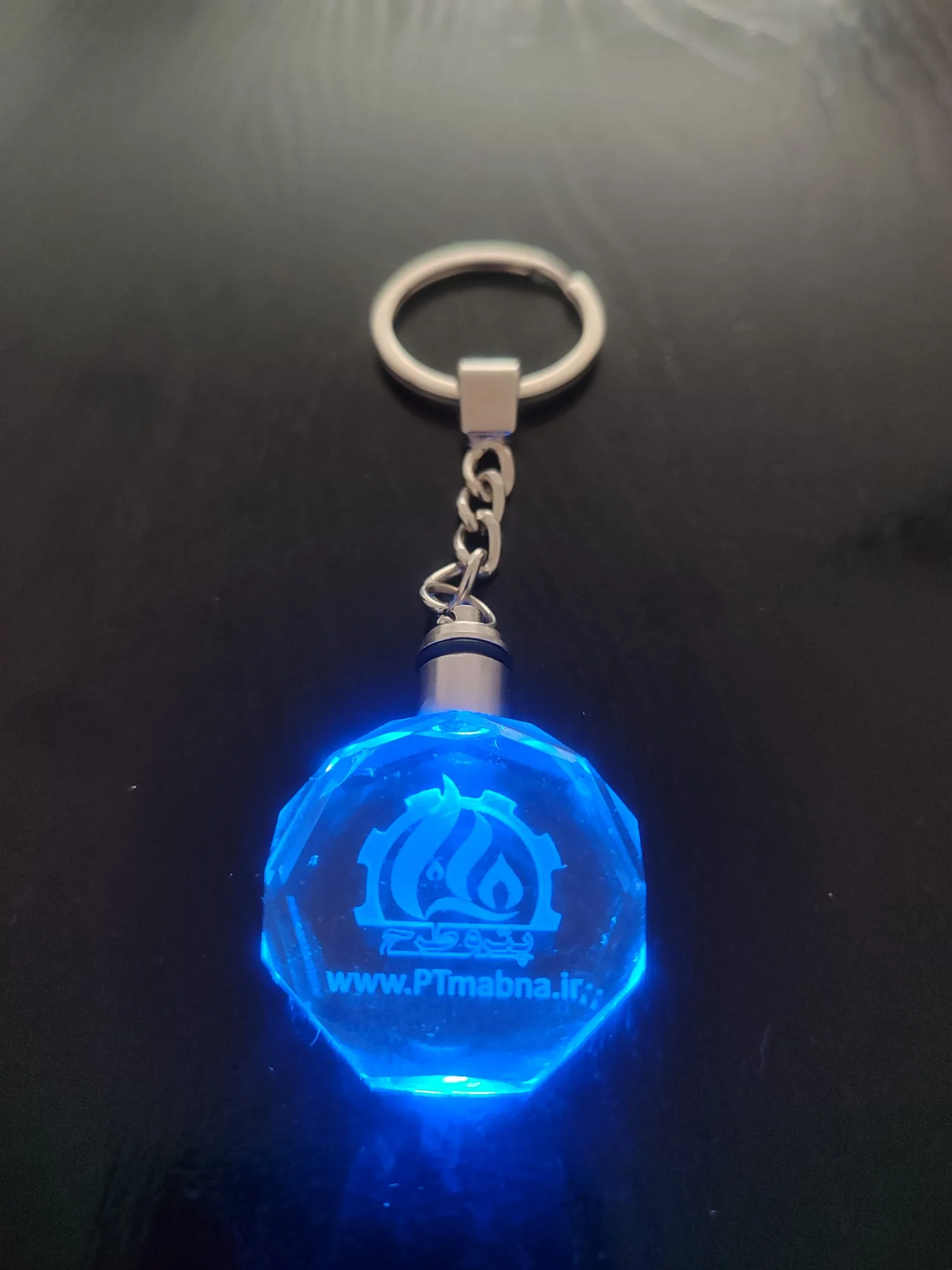 Aplus Promosyon Ürünleri Isikli Kristal Anahtarlik 5 Jpeg