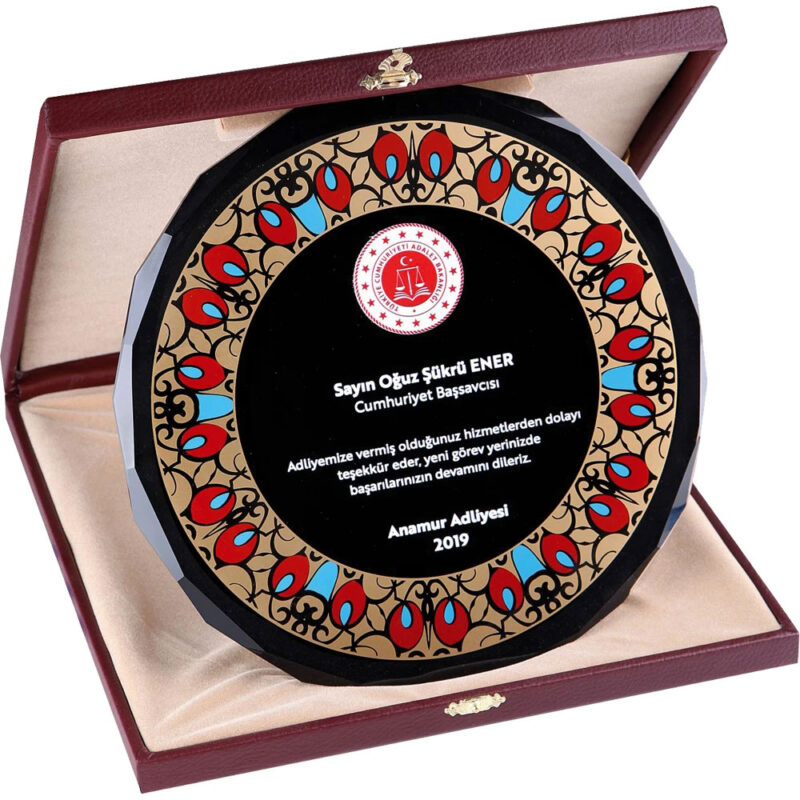 APLUS PROMOSYON ÜRÜNLERI - KUTULU KRISTAL PLAKET EKT-300 | APLUS PROMOSYON ÜRÜNLERI Kutulu Kristal Plaket Ekt-300