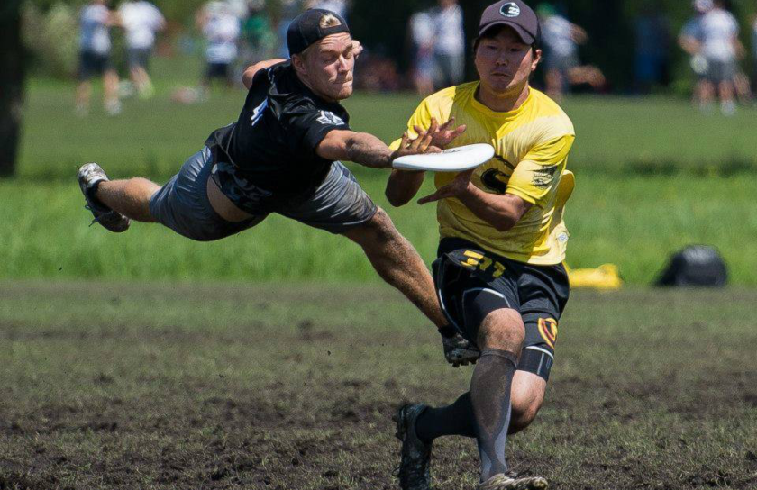 Frisbee Yarismalari 1
